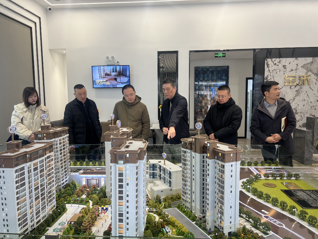 市问鼎国际官网公司：一线调研，，，，，全力抓复工促复产
