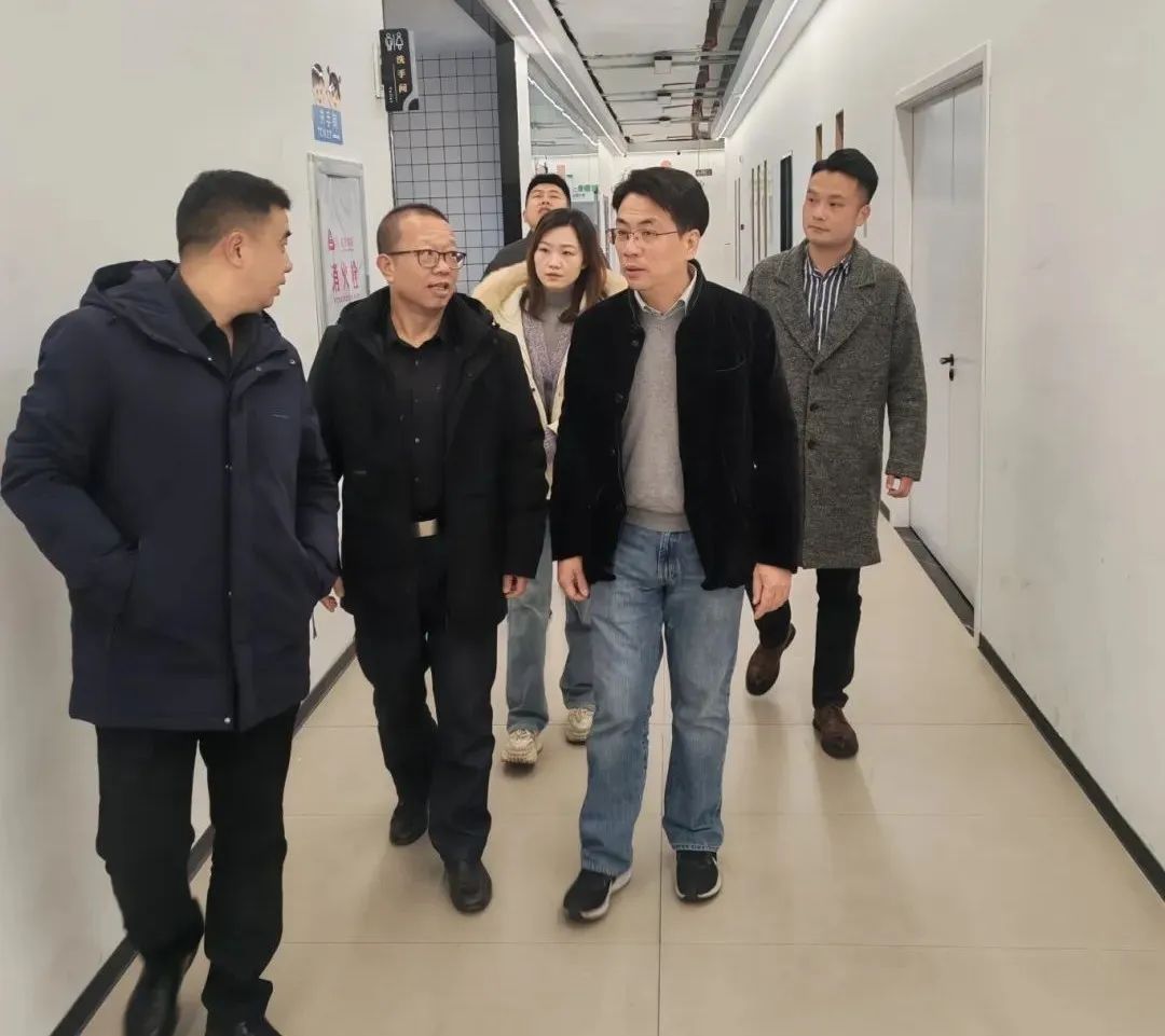 守护平安迎新春 筑牢防线保安全——市问鼎国际官网公司开展春节前安全生产检查工作